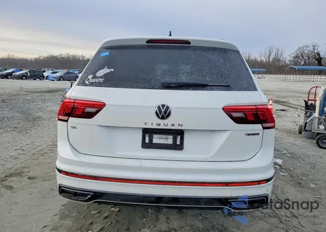 2024 Volkswagen Tiguan Se R-Line Black z USA, uszkodzony, nr VIN 3VV8B7AX6RM109396